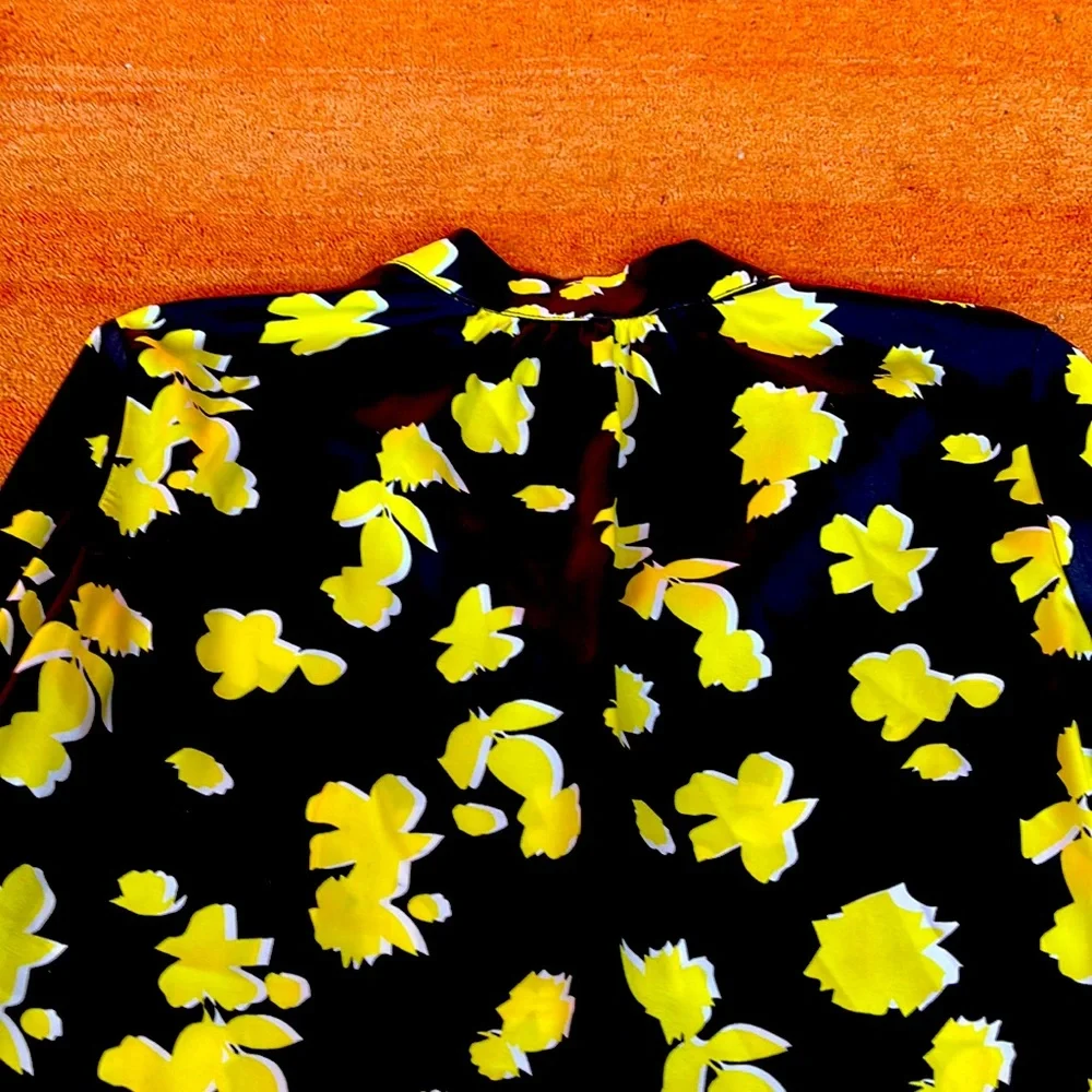 Spring blouse - Picture 5 of 5